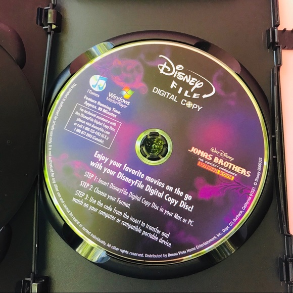 Disney Jonas Brothers The Concert Experience - Picture 4 of 7